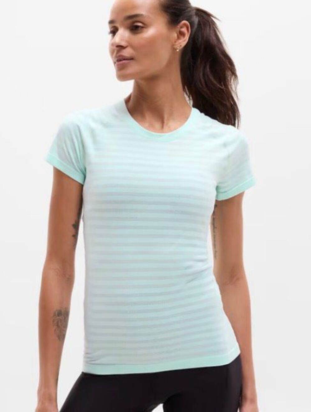 NWT Athleta Seamless Tee in mint green - S